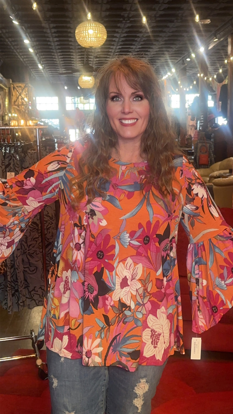 Love The Colors in This Slinky Fabric Tunic Top